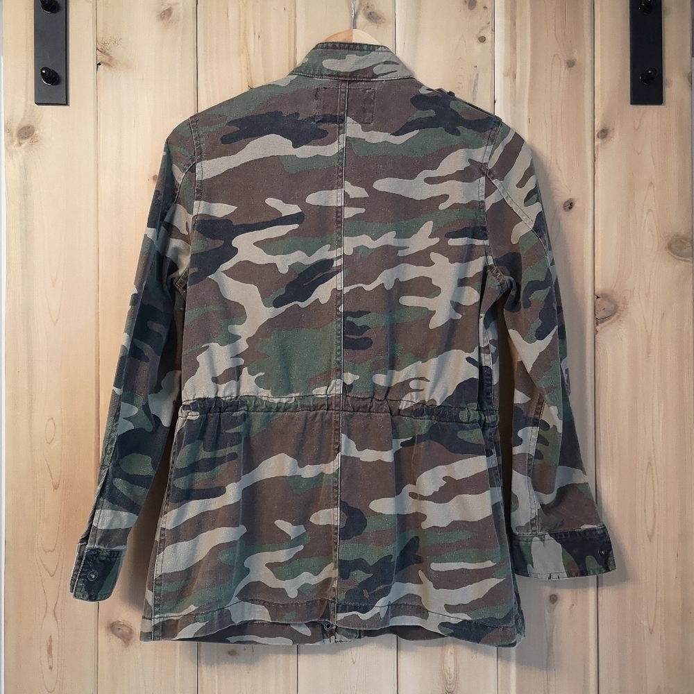 Military Style Camo Jacket - Picture 2 of 2